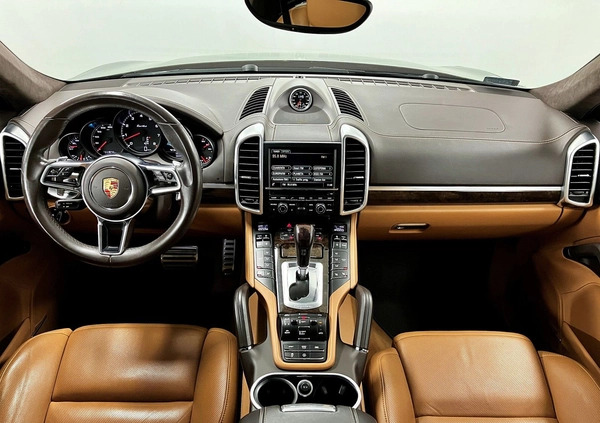 Porsche Cayenne cena 199000 przebieg: 111999, rok produkcji 2015 z Gozdnica małe 562